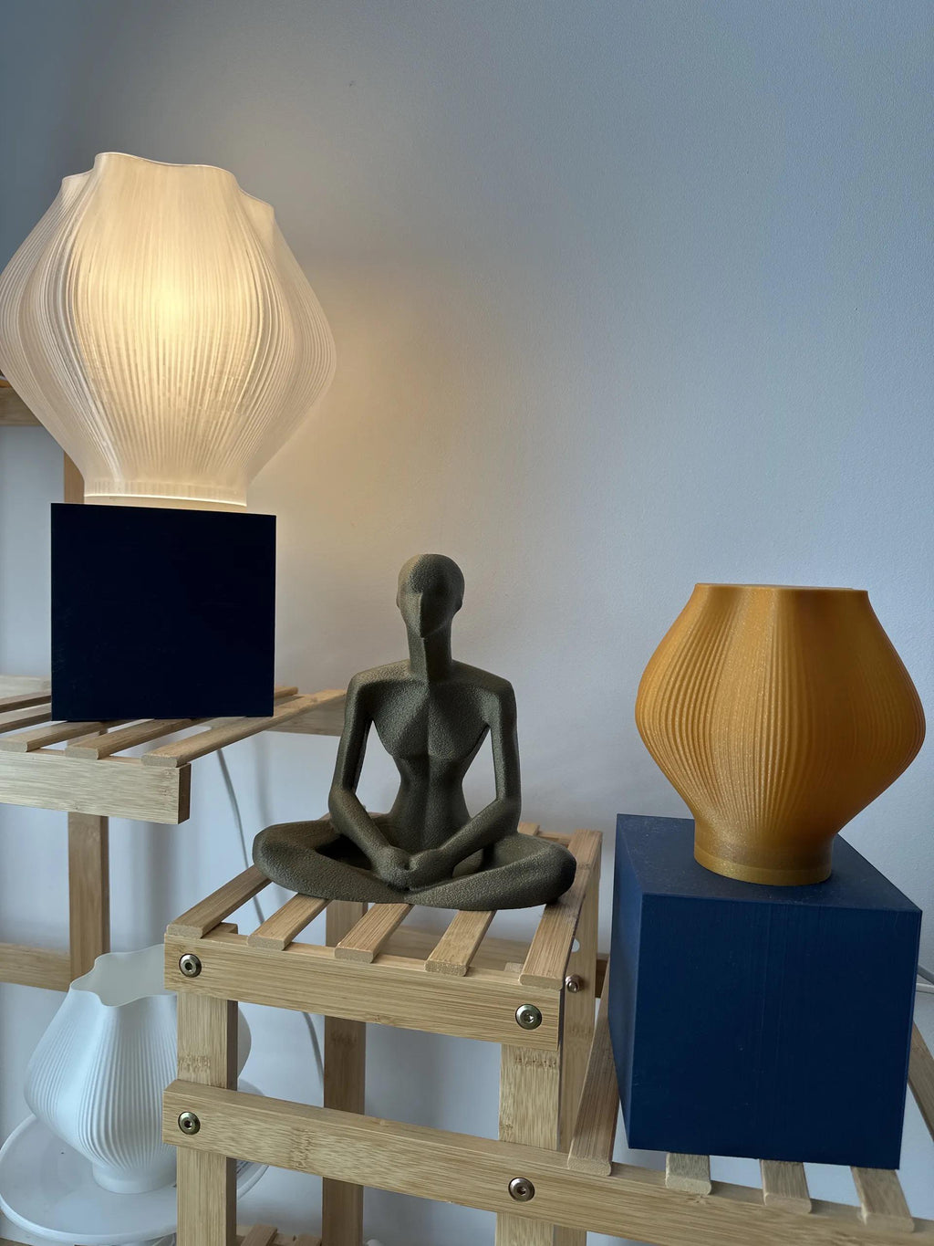 3D Printed Meditative Monk Figurine – Zen Home Decor, Minimalist Sculpture, Spiritual Gift
