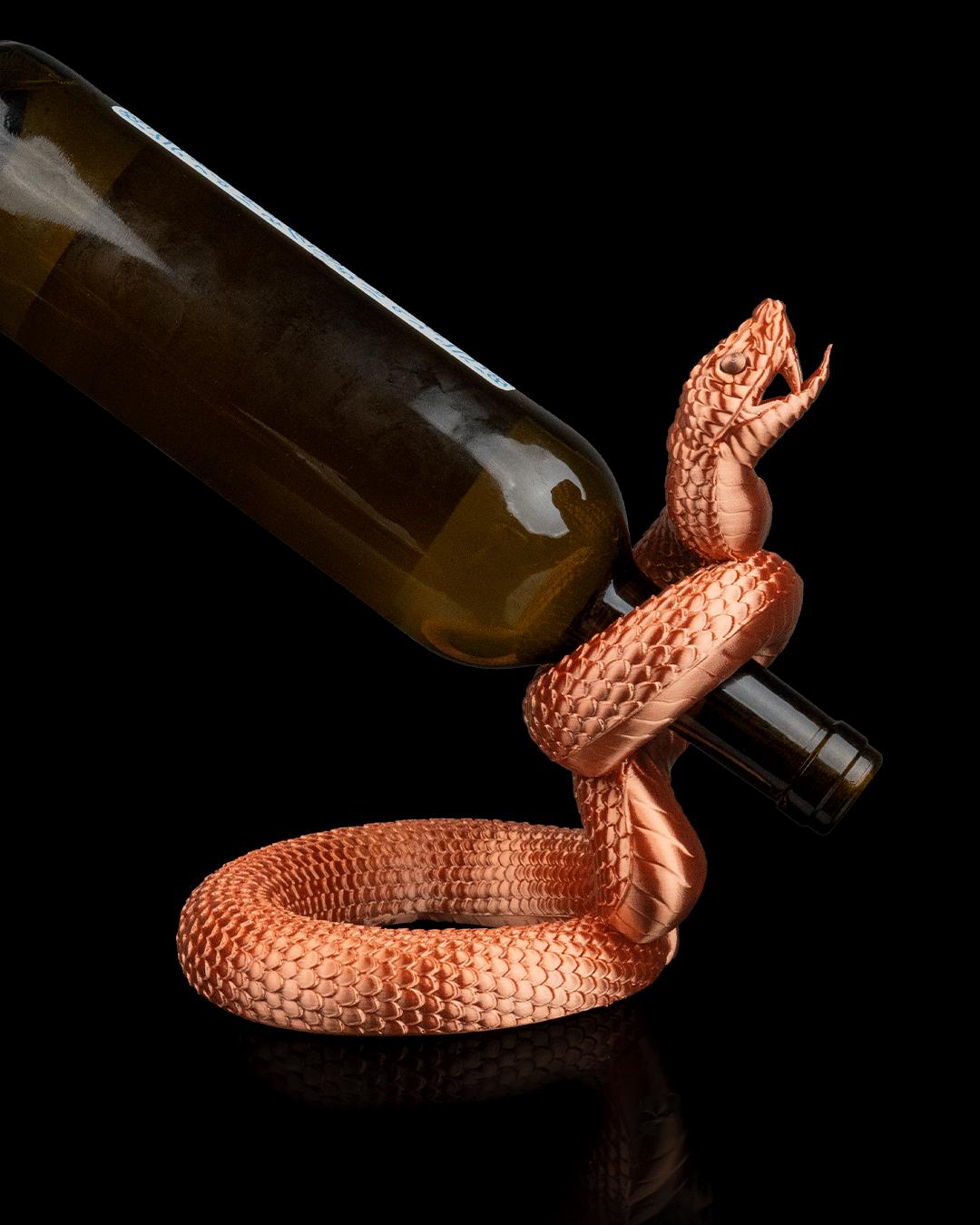 Viper Wine Bottle Holder – Unique Serpent Vine Rack for Home Bar Décor