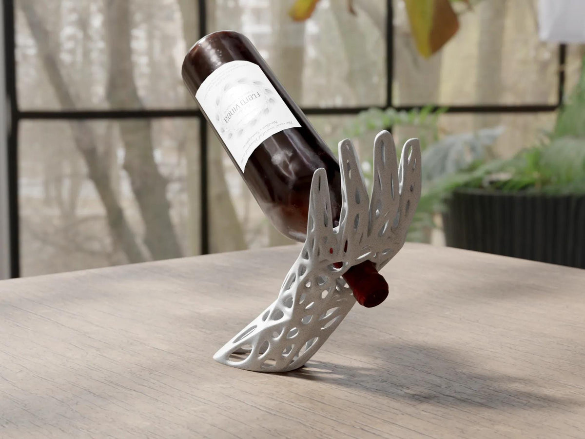 Voronoi Wine Holder – Sculptural Hand-Shaped Bottle Stand | Unique Wine Rack Gift for Wine Lovers & Home Bar Decor